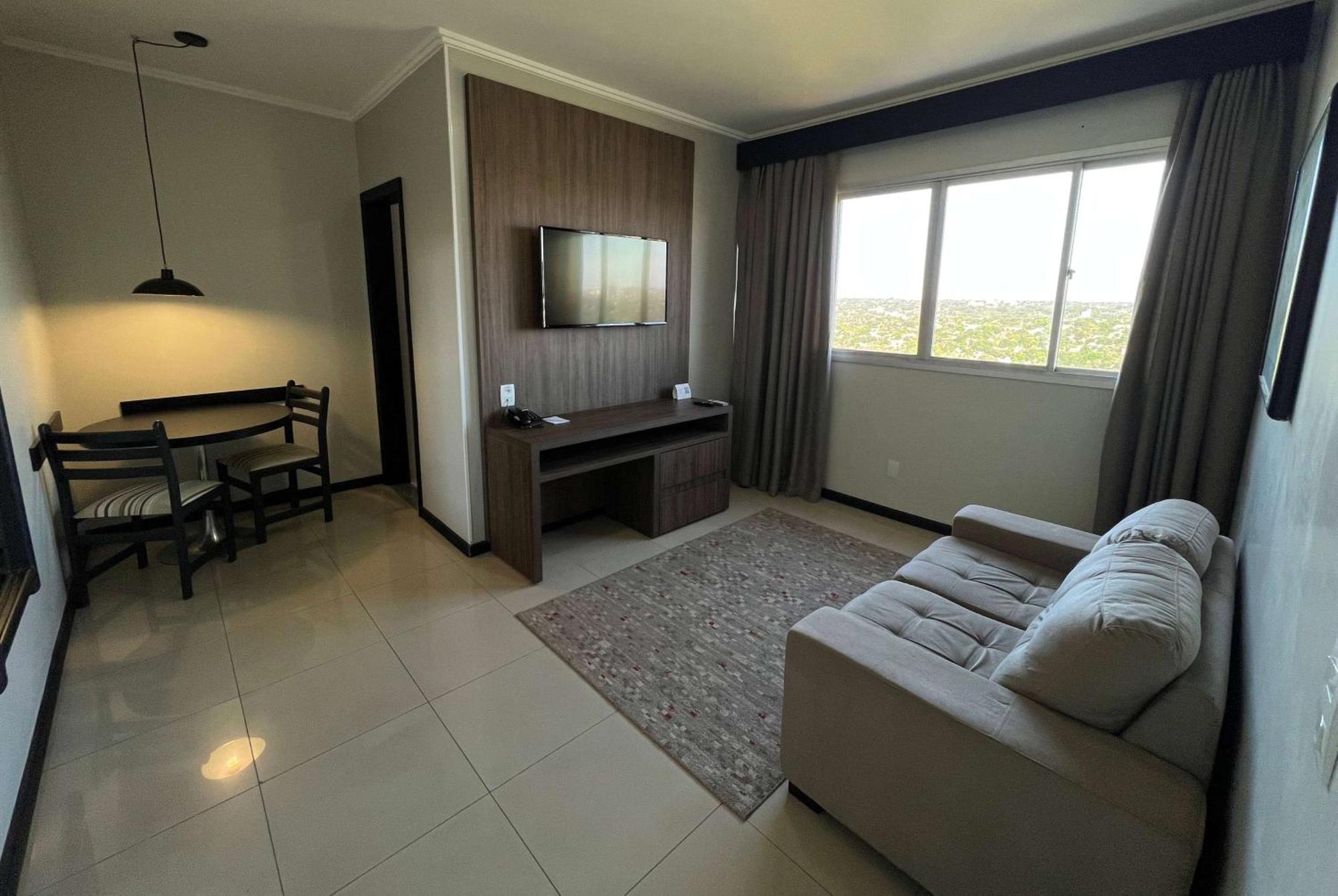 Wyndham Golden Foz Suites Foz do Iguaçu Eksteriør billede