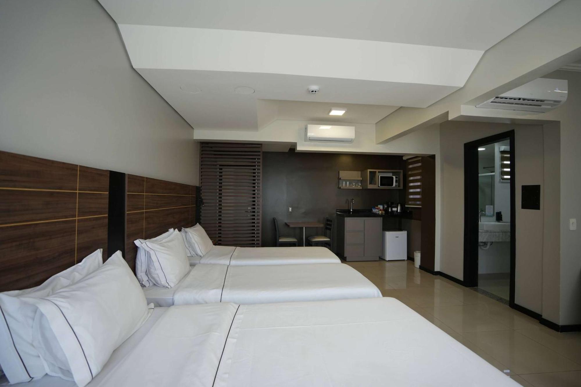 Wyndham Golden Foz Suites Foz do Iguaçu Eksteriør billede